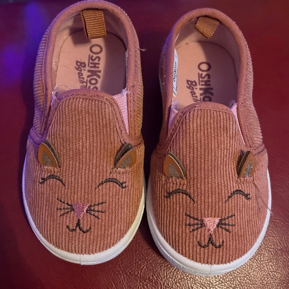 OshKosh B'gosh Girls' Dusty Rose Corduroy Cat Slip-On Sneakers